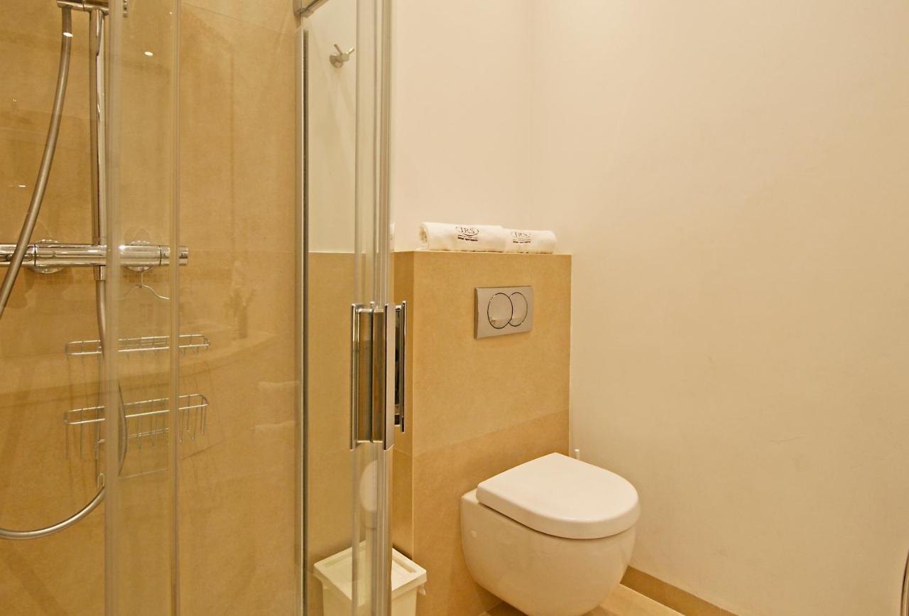 Irs Royal Apartments Apartamenty Irs Kwartal Kamienic Danzica Esterno foto